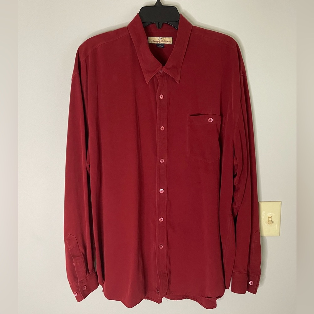 👕 Tommy Bahama Men’s Silk Button Down, Long Sleeve Shirt. 100% Silk. 👕